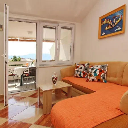 Apartment Charmante Ferienwohnung In Mit Eigenem Balkon *