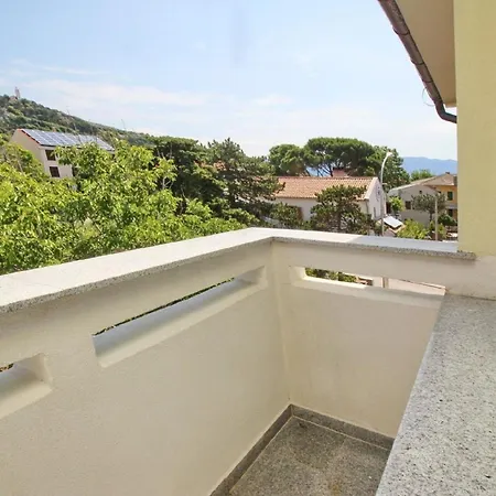 Charmante Ferienwohnung In Mit Eigenem Balkon * Baska (Krk)