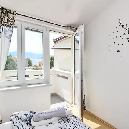 Charmante Ferienwohnung In Mit Eigenem Balkon Apartment Baska (Krk)